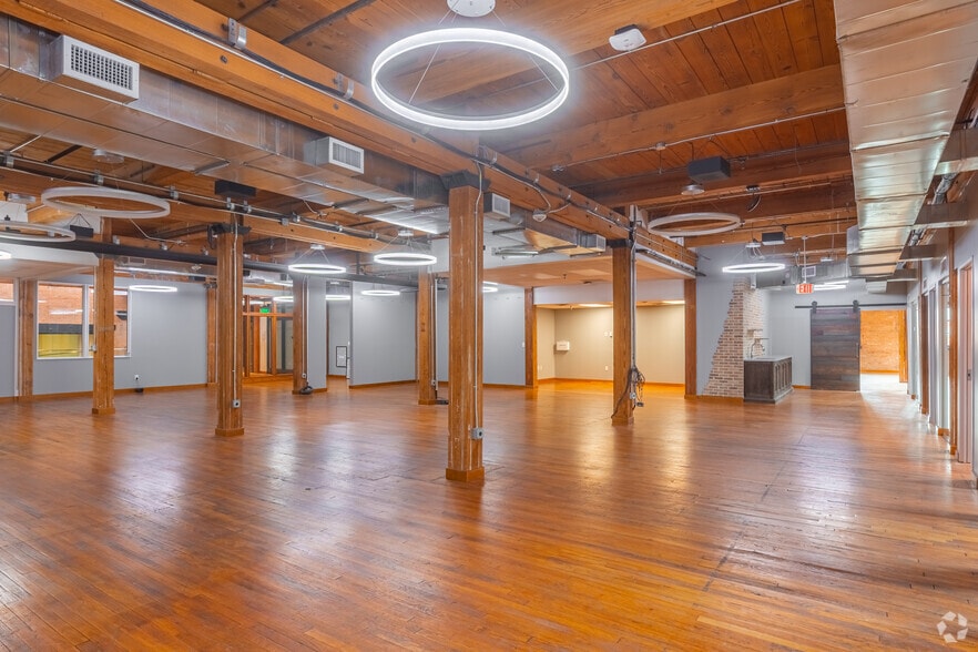 Photo of 3rd Floor Ste 335