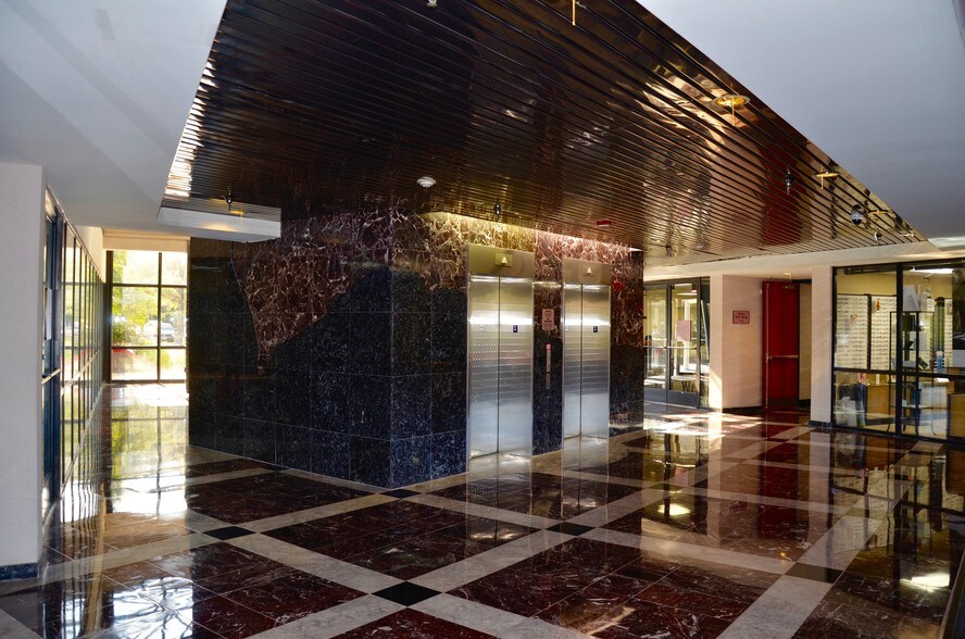 More Photos Of 4000 Mitchellville Rd, Bowie Medical For Lease