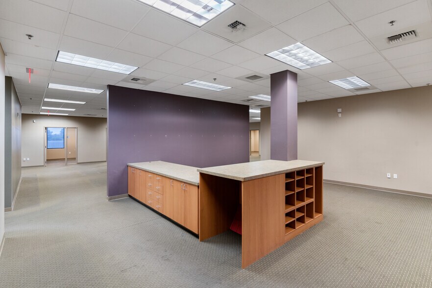 More Photos Of 6960 Smoke Ranch Rd, Las Vegas Medical For Lease