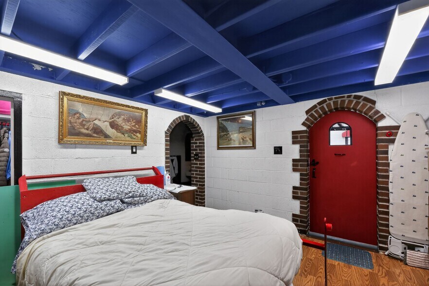 More Photos Of 3341-43 D St, Philadelphia Manufacturing For Sale