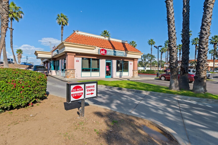 More Photos Of 3400-3470 La Sierra Ave, Riverside Unknown For Lease