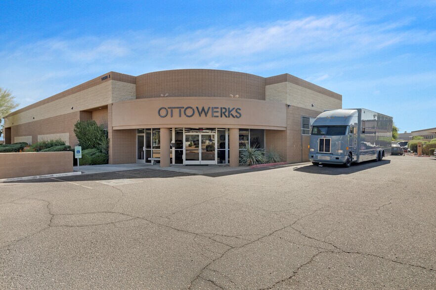 More Photos Of 14850 N 83rd Pl, Scottsdale Warehouse For Sale