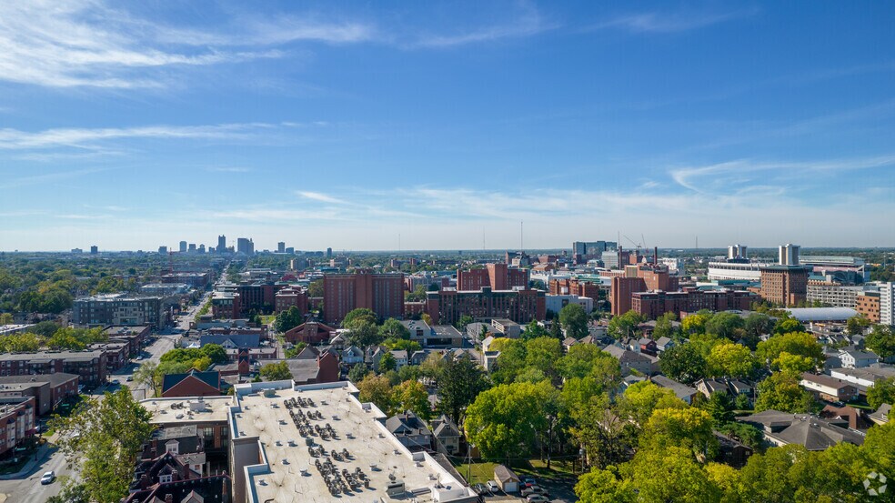 More Photos Of 2333 N High St, Columbus Storefront Retail Residential For Lease