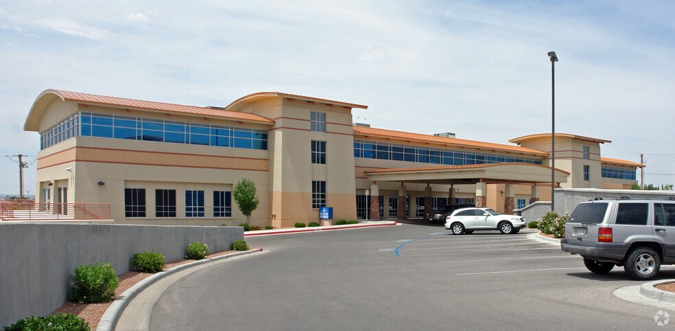 More Photos Of 1400 George Dieter Dr, El Paso Medical For Lease