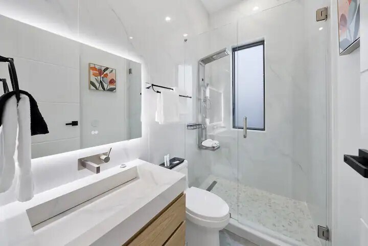 More Photos Of 21 Tidewater Ct, Panama City Beach Office Residential For Sale