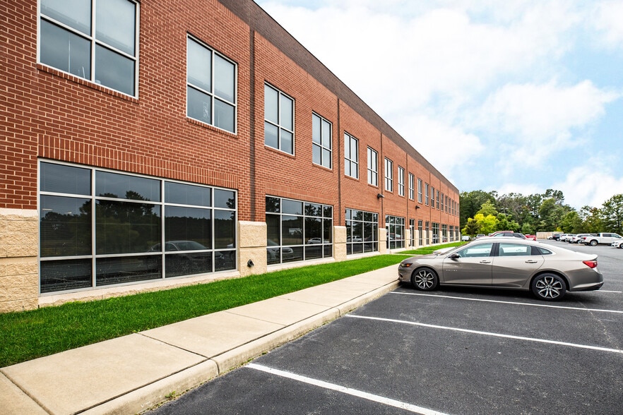 More Photos Of 9530 Cosner Dr, Fredericksburg Medical For Lease