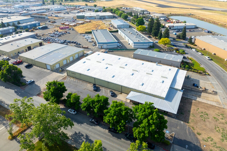 More Photos Of 2170 Wardrobe Ave, Merced Manufacturing For Sale