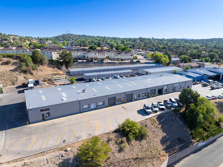 More Photos Of 1050 Willow Creek Rd, Prescott Warehouse For Lease