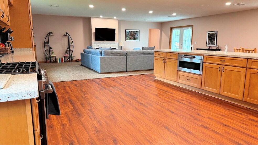 More Photos Of 3884 S Gillette Dr, Wisconsin Dells Lodge Meeting Hall For Sale