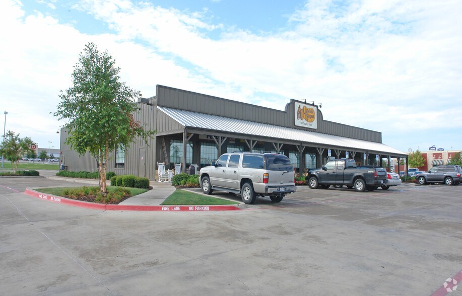 More Photos Of 116-142 E Interstate 20, Weatherford Unknown For Lease