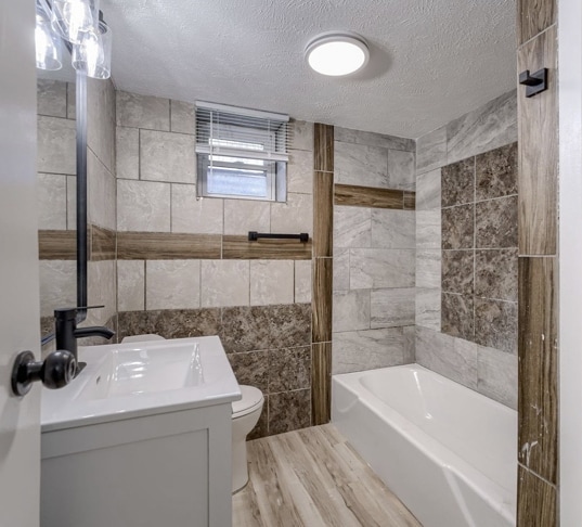 More Photos Of 1330-1334 S 30th Ave, Omaha Apartments For Sale
