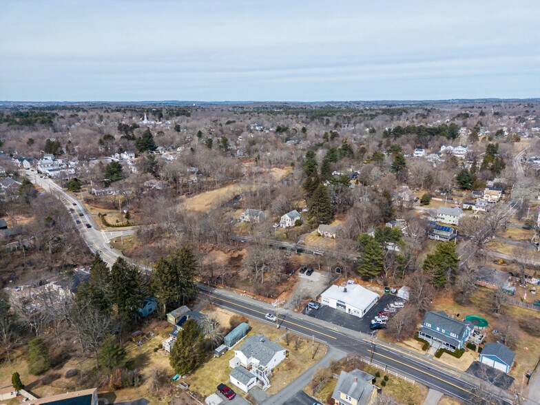 More Photos Of 298 Village St, Medway Warehouse For Sale