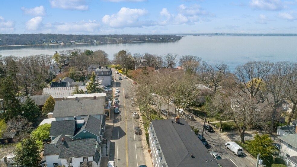 More Photos Of 303 Sea Cliff Ave, Sea Cliff Restaurant For Lease