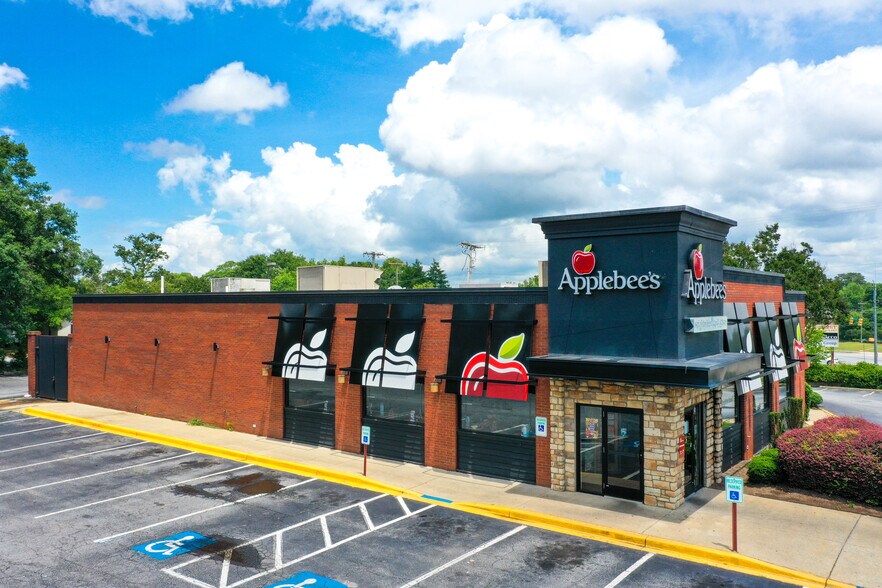 Primary Photo Of 704 W Wade Hampton Blvd, Greer Restaurant For Sale