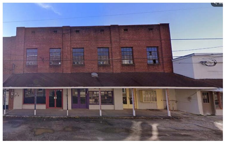 More Photos Of 211-215 James St, Tallassee Storefront For Sale