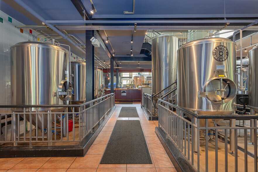 More Photos Of 3 Main St, New Paltz Restaurant For Sale