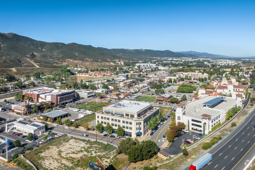 More Photos Of 41923 2nd St, Temecula Office For Lease