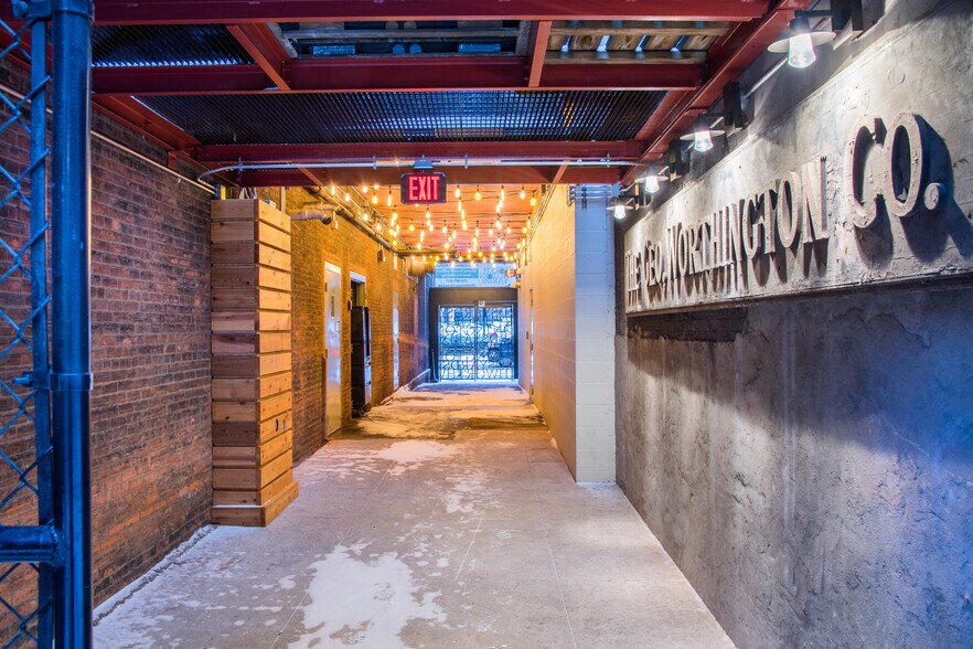 More Photos Of 800-836 W Saint Clair Ave, Cleveland Office For Lease