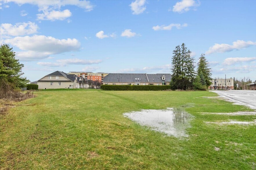 More Photos Of 21 Niagara Dr, Oshawa Land For Sale