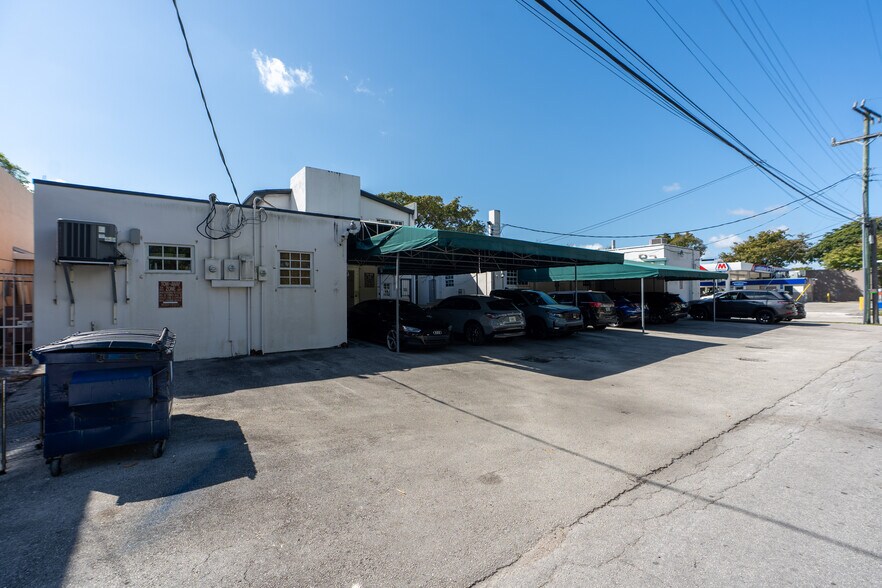 More Photos Of , Coral Gables Office For Sale