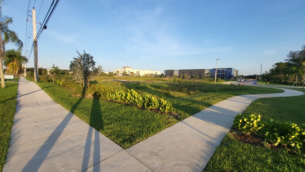 More Photos Of 18900 Pines Blvd, Pembroke Pines Land For Sale