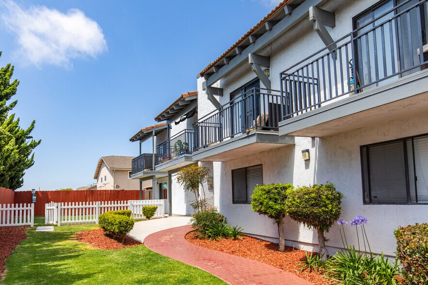 Primary Photo Of 1035 4th Ave, Chula Vista Apartments For Sale