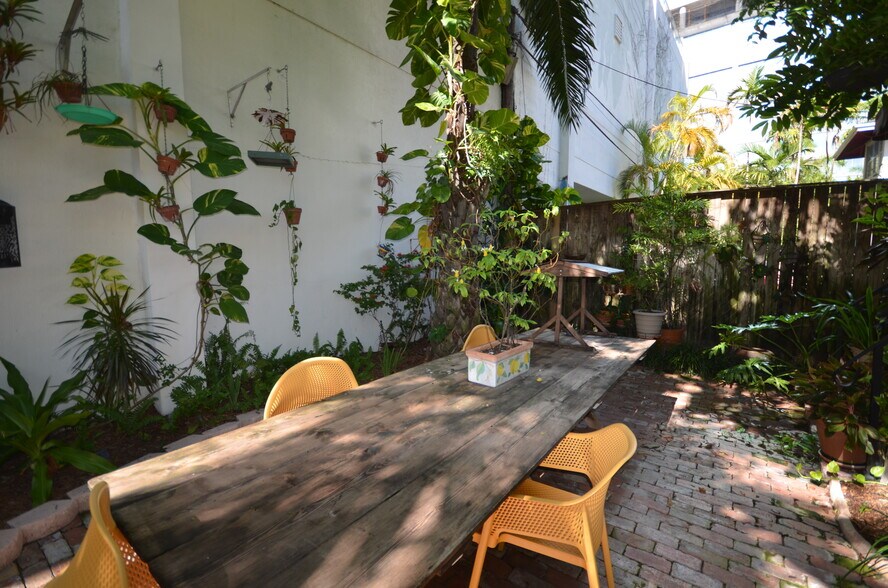 More Photos Of 334 NE 26th Ter, Miami Specialty For Sale