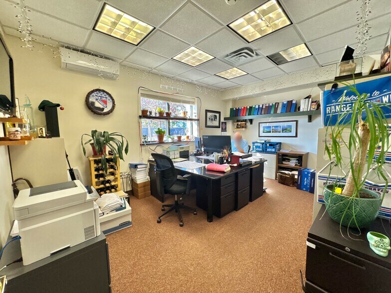 More Photos Of 4435 Austin Blvd, Island Park Office Residential For Sale
