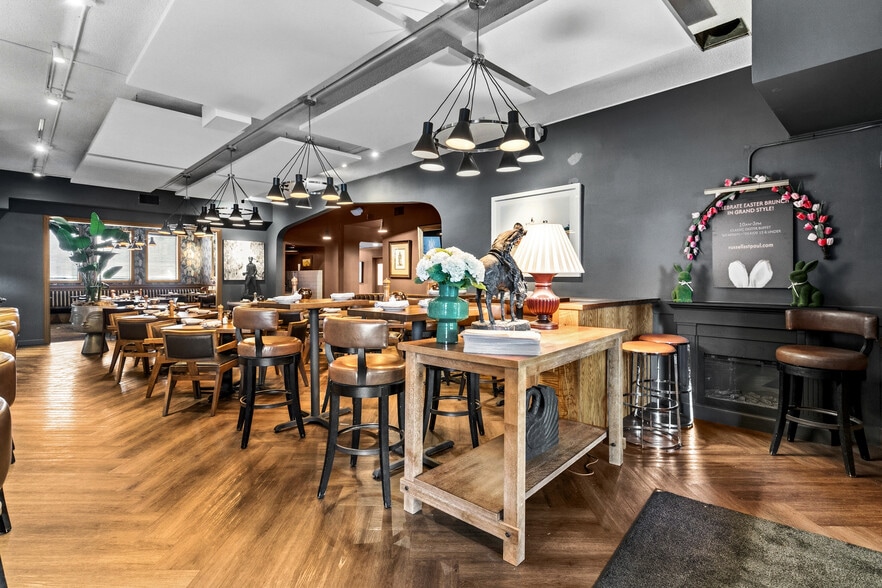 More Photos Of 664 Grand Ave, Saint Paul Storefront Retail Residential For Sale