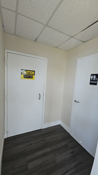 More Photos Of 700 W Boynton Beach Blvd, Boynton Beach Restaurant For Lease