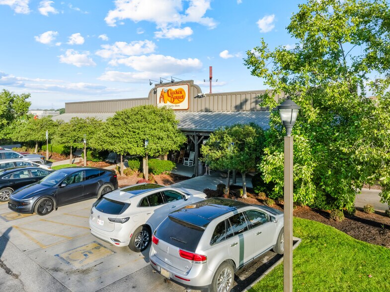 More Photos Of 5231-5255 Detroit Rd, Sheffield Village General Retail For Lease
