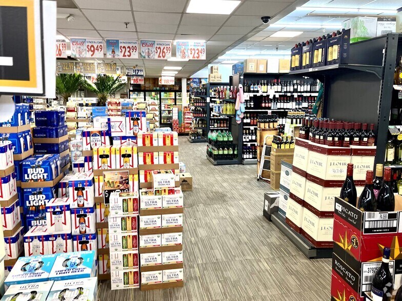 More Photos Of 661 State Highway 33, Hamilton Restaurant For Lease