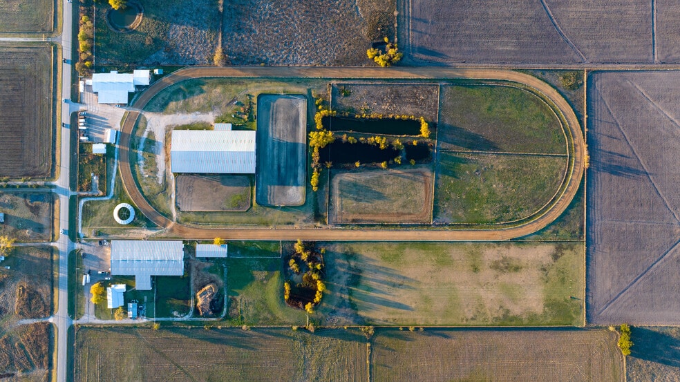 More Photos Of 3018 FM 2578, Kaufman Horse Stables For Sale