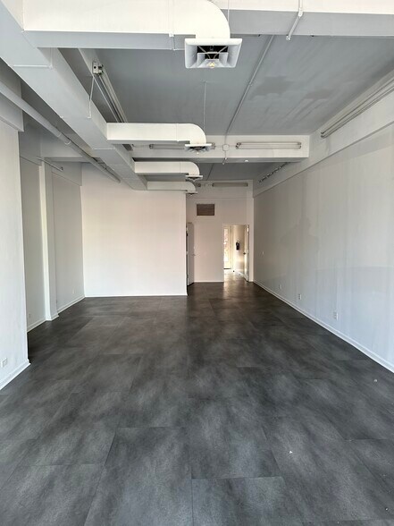 More Photos Of 6232-6238 N Broadway St, Chicago Storefront Retail Residential For Sale