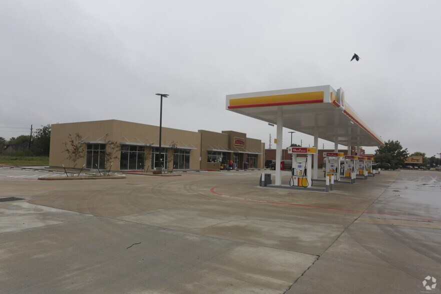 More Photos Of 15633 Westpark Dr, Houston Unknown For Lease