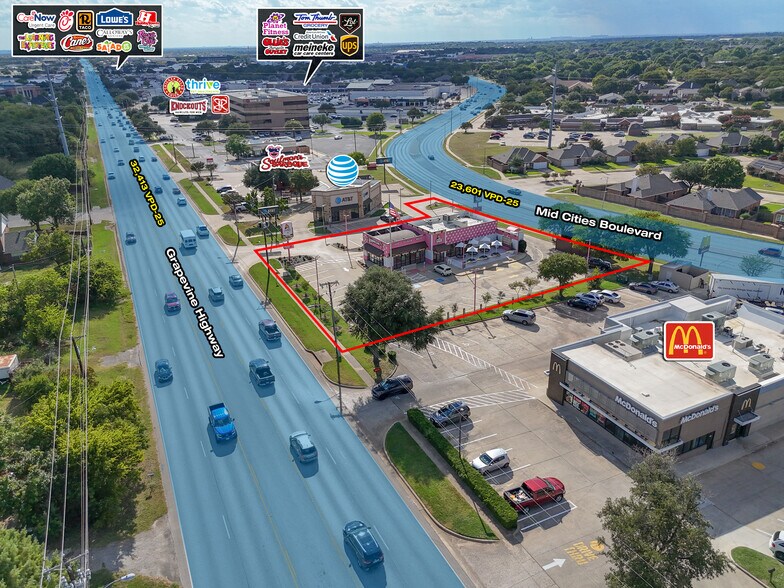 Primary Photo Of 460 Grapevine Hwy, Hurst Fast Food For Sale