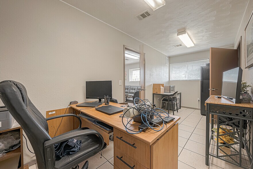 More Photos Of 7215 N Shepherd Dr, Houston Auto Repair For Sale