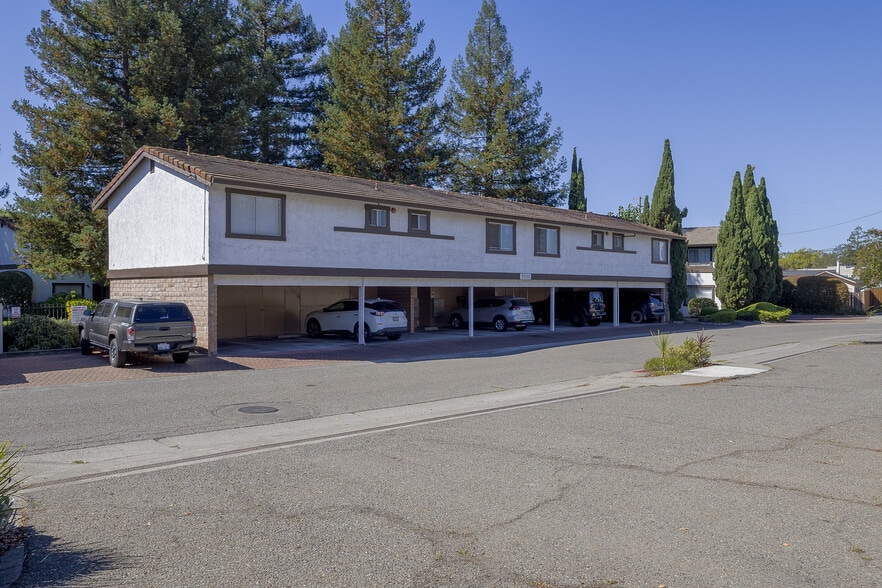 More Photos Of 7111 Marsh Way, Cotati Apartments For Sale