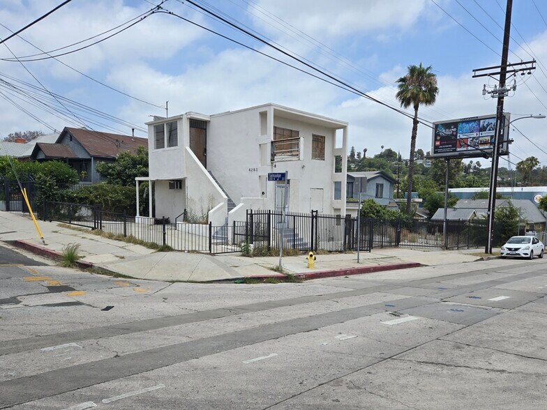 Primary Photo Of 4283 Fountain Ave, Los Angeles General Retail For Sale