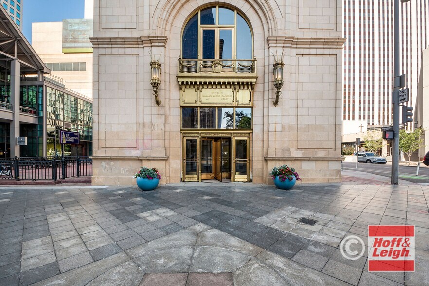 More Photos Of 1601 Arapahoe St, Denver Office For Sale