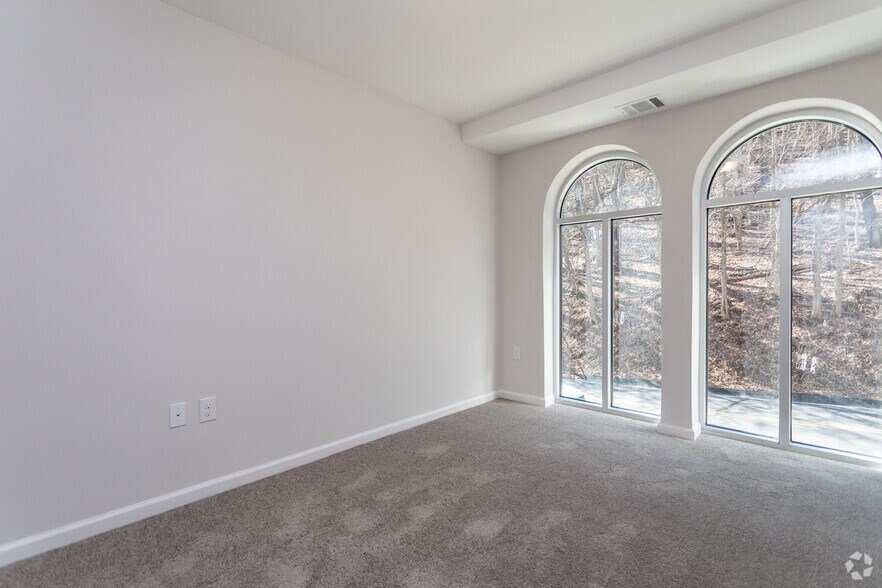 More Photos Of 144 Poplar Grove Rd, Boone Apartments For Lease