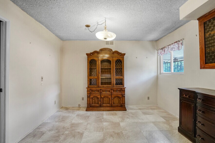 More Photos Of 4419 City Terrace Dr, Los Angeles Multifamily For Sale
