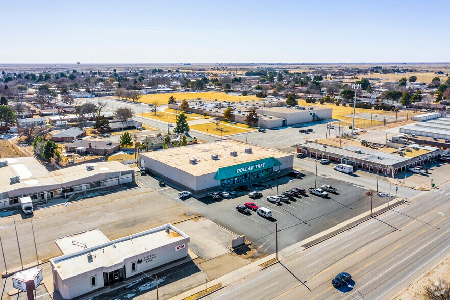 More Photos Of 1011 W Avenue D, Lovington Freestanding For Sale