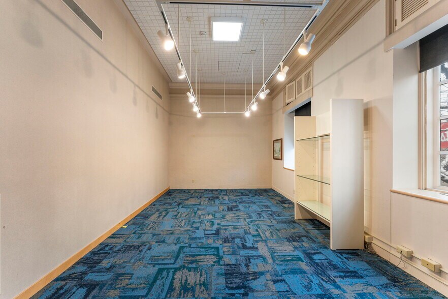 More Photos Of 1 W Market St, Corning Office For Lease