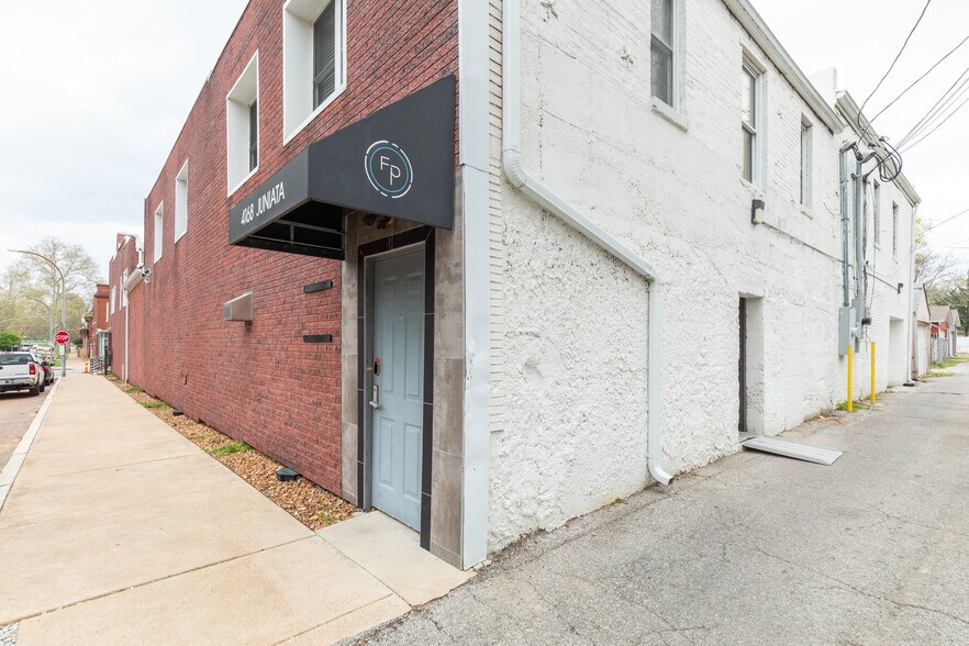 More Photos Of 4168 Juniata St, Saint Louis Restaurant For Lease