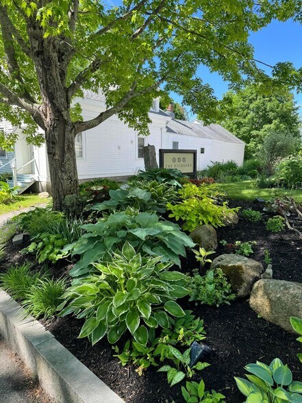 More Photos Of 10 Church St, Stockton Springs Hospitality For Sale