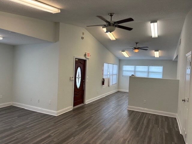 More Photos Of 6740 Taft St, Hollywood Medical For Lease