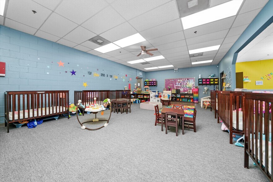 More Photos Of 14721 Kilbourne Ave, Midlothian Schools For Sale