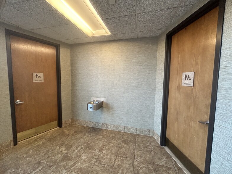 More Photos Of 16 Pocono Rd, Denville Medical For Lease