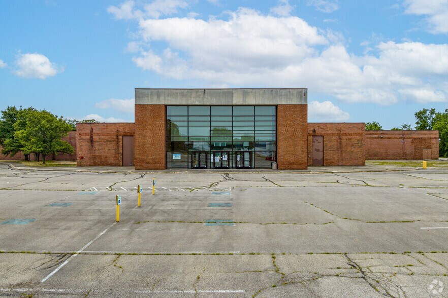More Photos Of 5116-5120 Salem Ave, Trotwood General Retail For Sale